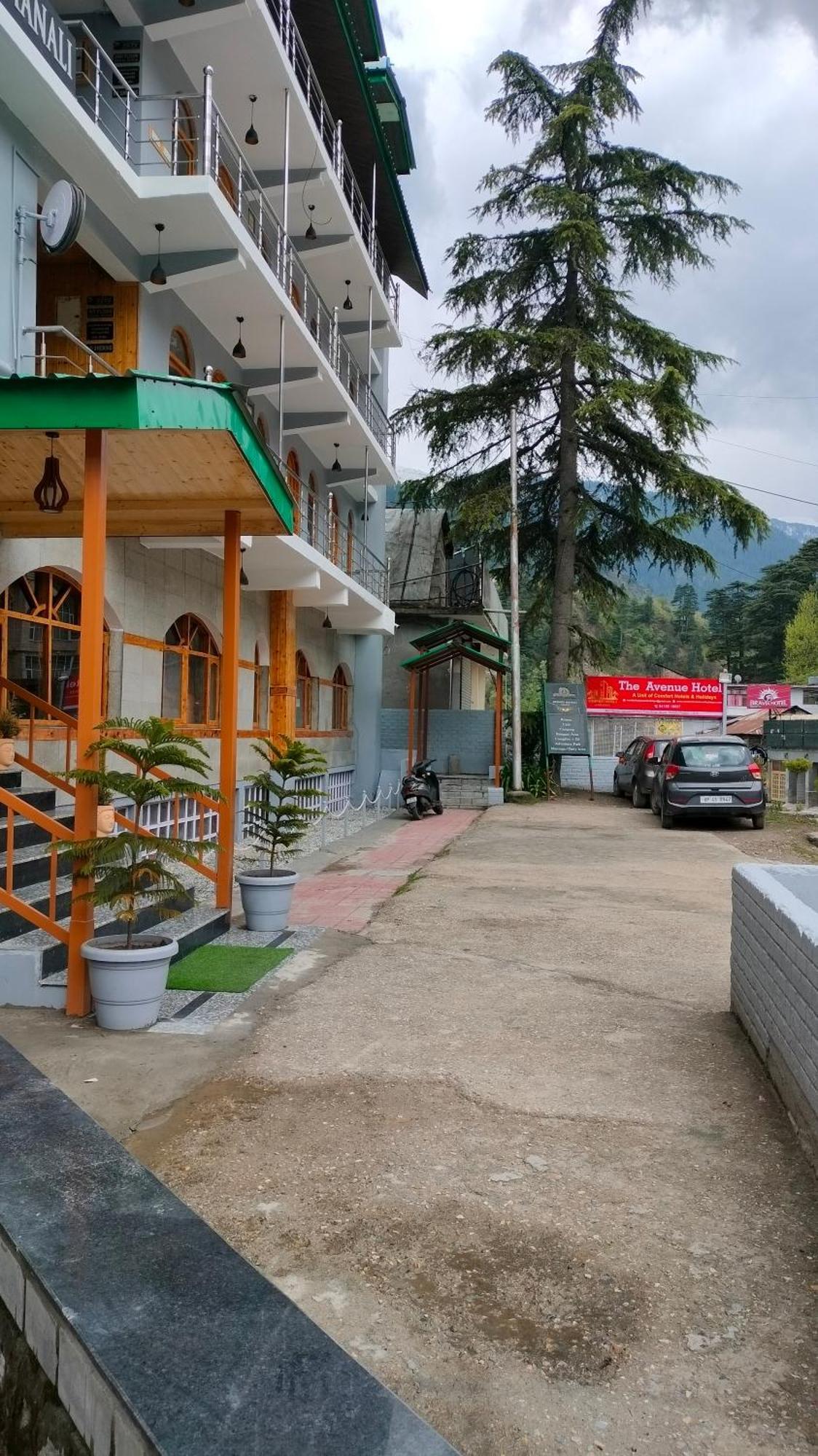 The Avenue Hotel , Manali A River Side Hotel Екстер'єр фото